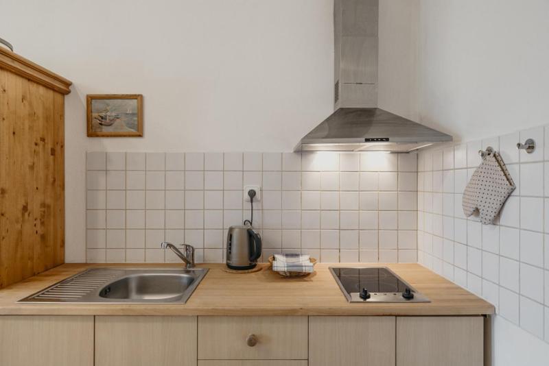 Apartman 3, Suvorovova 158 Cesky Brod ภายนอก รูปภาพ