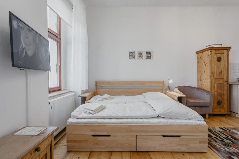 Apartman 3, Suvorovova 158 Cesky Brod ภายนอก รูปภาพ