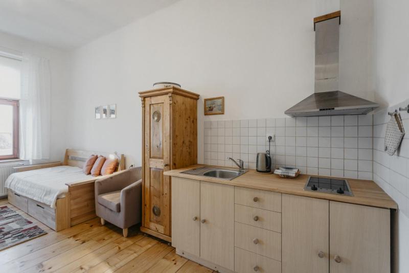 Apartman 3, Suvorovova 158 Cesky Brod ภายนอก รูปภาพ